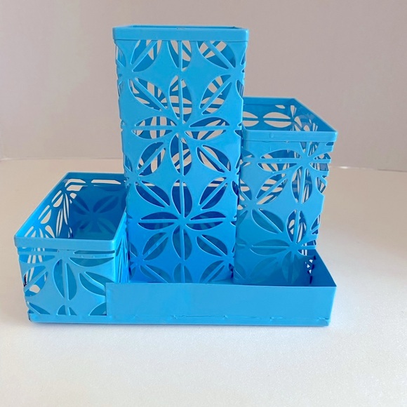 Blue Metal Desk Organizer Set - Picture 8 of 10